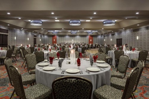 Holiday Inn Wichita East I-35 an IHG Hotel - image 47