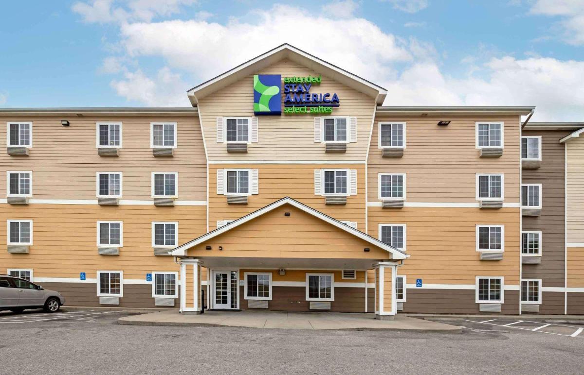 WoodSpring Suites Wichita Airport - main image