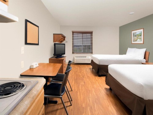 WoodSpring Suites Wichita Airport - image 32