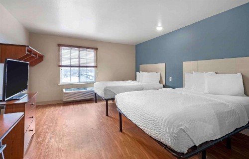 WoodSpring Suites Wichita Airport - image 9