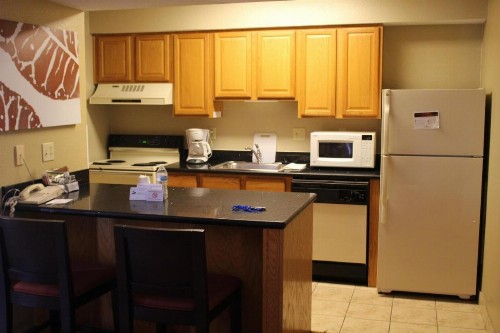Hawthorn Suites Wichita East - image 24