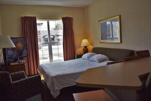 Baymont by Wyndham Wichita East - image 12