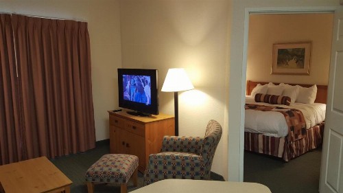 Baymont by Wyndham Wichita East - image 41
