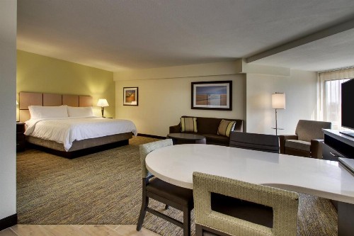 Candlewood Suites - Wichita East an IHG Hotel - image 23