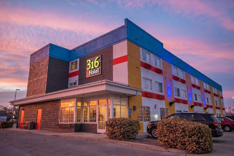 316 Hotel - image 6