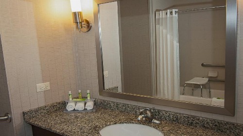 Holiday Inn Express Hotel & Suites Wichita Northeast an IHG Hotel - image 13
