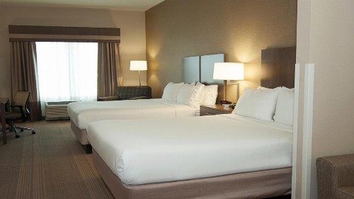Holiday Inn Express Hotel & Suites Wichita Northeast an IHG Hotel - image 20
