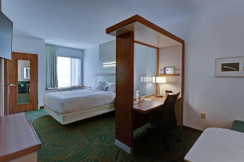 SpringHill Suites by Marriott Wichita Airport - image 6
