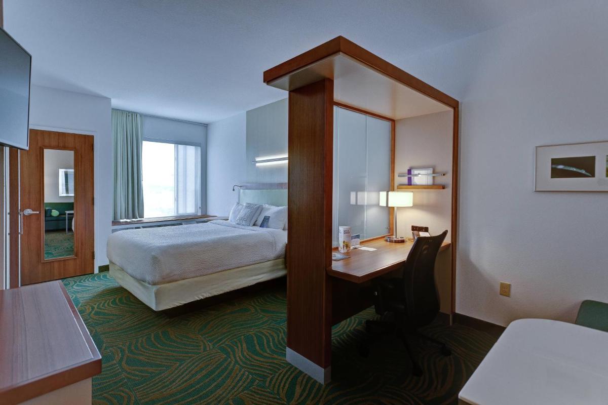 SpringHill Suites by Marriott Wichita Airport - image 6