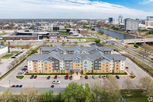 WaterWalk Wichita - image 9