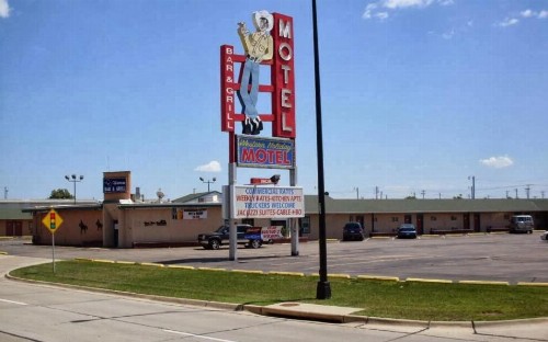 Western Holiday Motel - image 3
