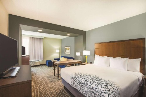 La Quinta by Wyndham Wichita Northeast - image 12
