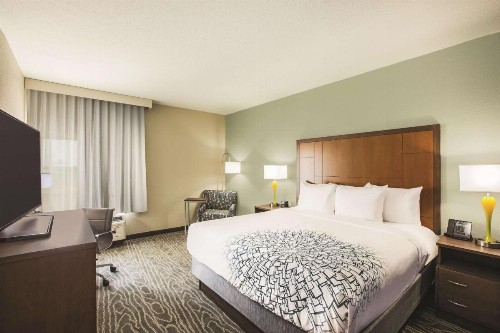 La Quinta by Wyndham Wichita Northeast - image 18