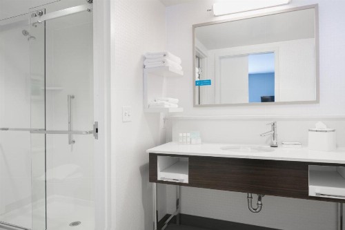 Hampton Inn By Hilton Wichita Northwest - image 36