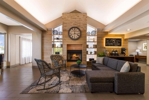 Country Inn & Suites by Radisson Wichita East KS - image 3
