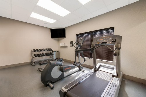 Country Inn & Suites by Radisson Wichita East KS - image 38