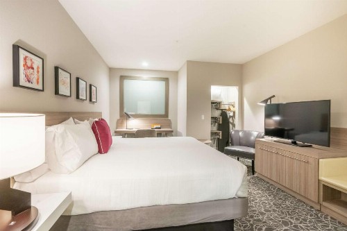 Hilton Garden Inn Wichita Downtown Ks - image 19