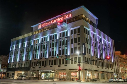 Hilton Garden Inn Wichita Downtown Ks - image 2