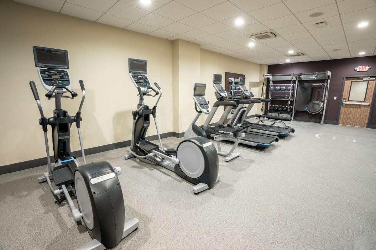 Hilton Garden Inn Wichita Downtown Ks - image 5
