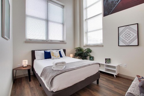 Luxury Studio in the Heart of Downtown Wichita - image 1