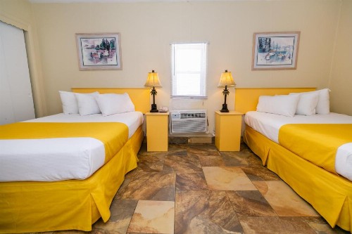 American Safari Motel - image 26