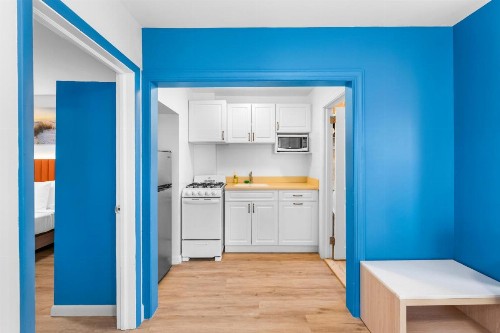Buttercup Suites - image 19
