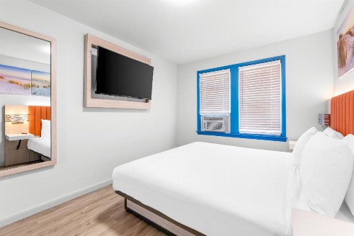 Buttercup Suites - image 5