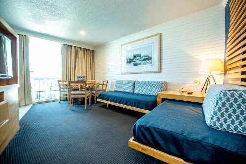 Port Royal Oceanfront Hotel - image 27