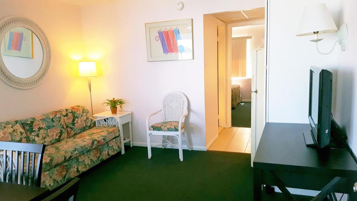 Sea Scape Inn - image 3