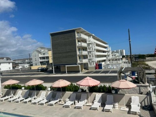 Coliseum Ocean Resort - image 40
