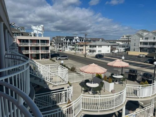 Coliseum Ocean Resort - image 46