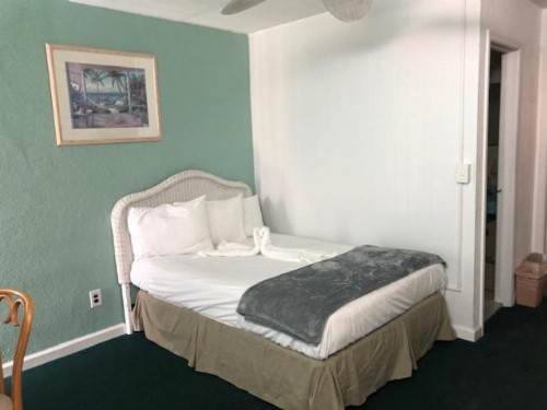 Gold Crest Motel - image 3