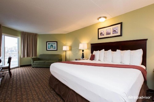 El Coronado Resort - image 31