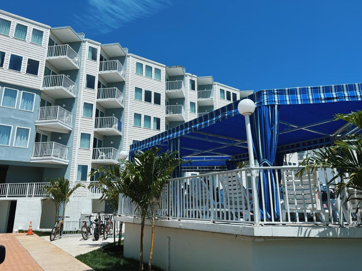 El Coronado Resort - image 4