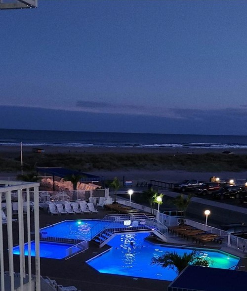 El Coronado Resort - image 41