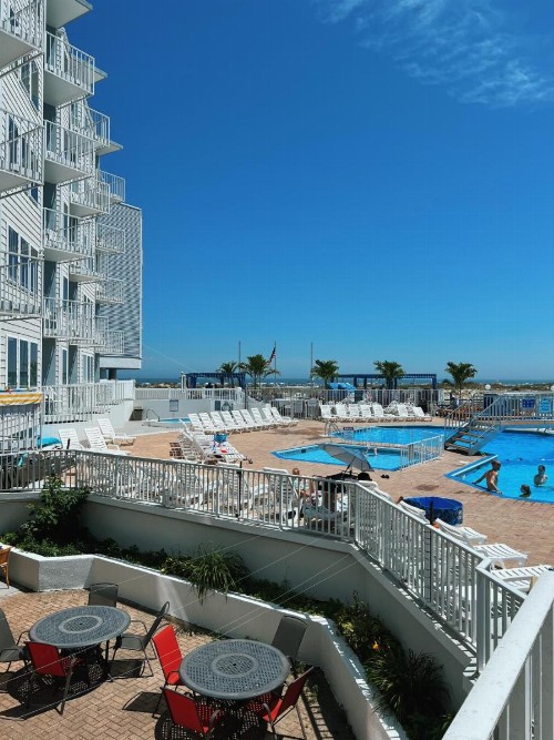 El Coronado Resort - image 49