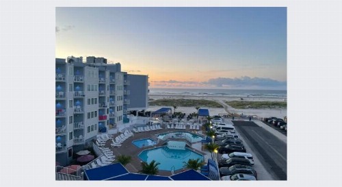 El Coronado Resort - image 6