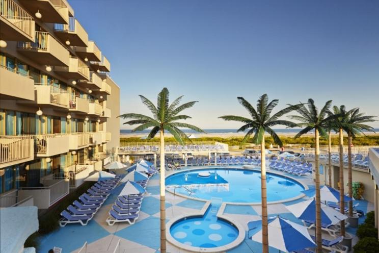 Pan American Oceanfront Hotel - main image