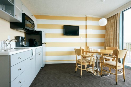 Pan American Oceanfront Hotel - image 48