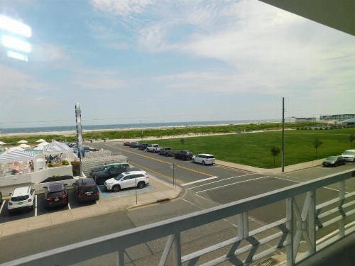 The Jolly Roger Motel - image 20