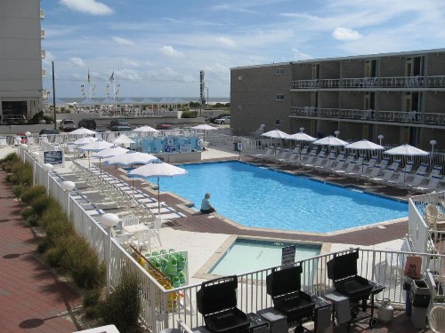 The Jolly Roger Motel - image 31