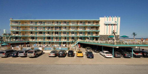 Bristol Plaza Motel - image 28