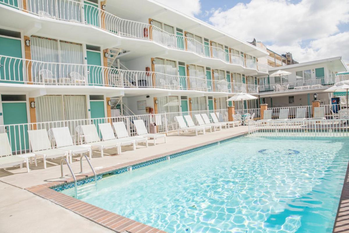 Biscayne Family Resort - main image