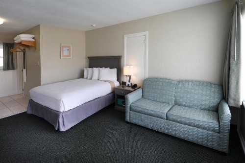 Biscayne Family Resort - image 18