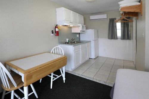Biscayne Family Resort - image 20