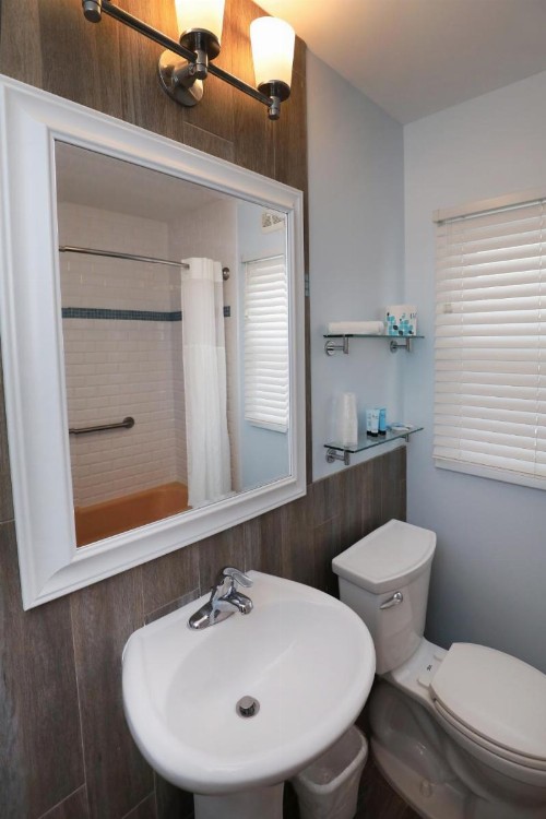 Biscayne Family Resort - image 37