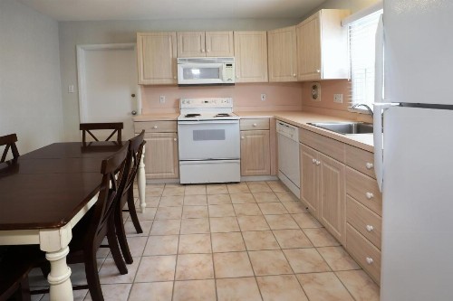 Biscayne Family Resort - image 39