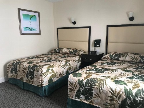 Crystal Beach Motor Inn - image 19