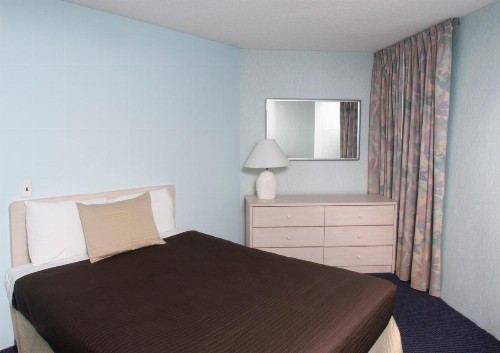 Bal Harbour Hotels - image 31