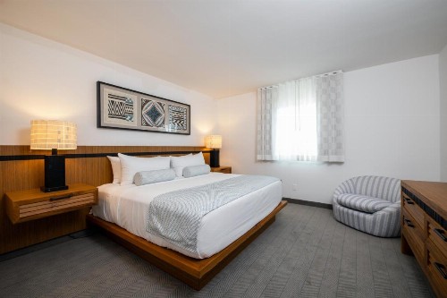 Regal Plaza Beach Resort - image 10